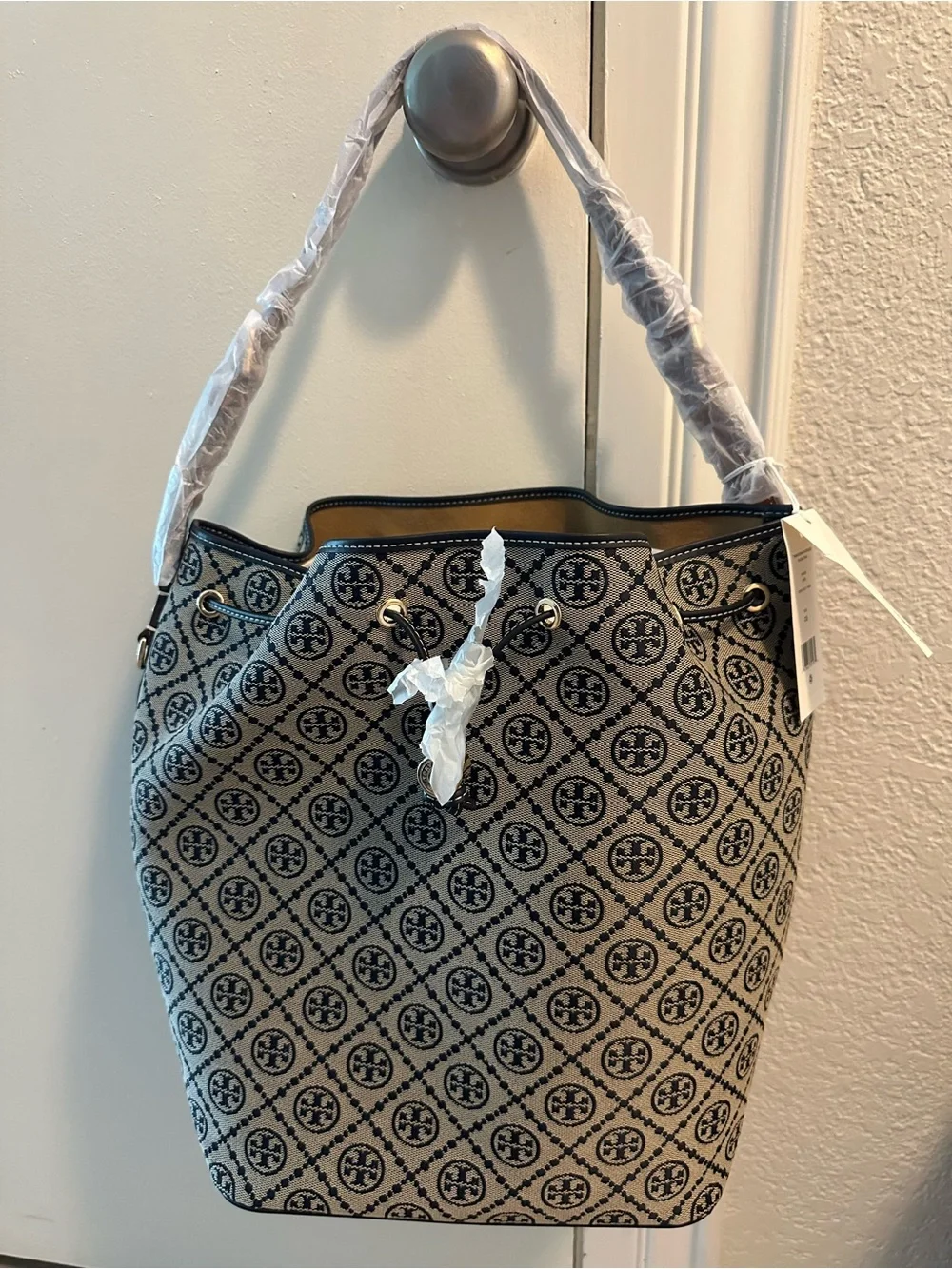 Brand New Tory Burch T Monogram Oversized Bucket Bag!